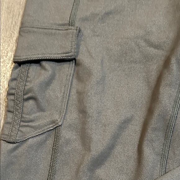 Lululemon Athletica Olive Cargo Leggings - Picture 5 of 15